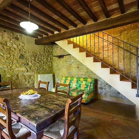 Rustico In Pietra Chianni