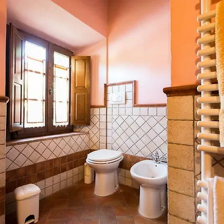 Rustico In Pietra Chianni