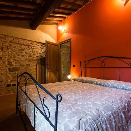 Rustico In Pietra Chianni
